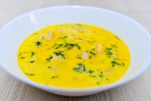 Rețetă Ciorbă Rădăuțeană Fără Făină –Tradițională cu Gust Autentic